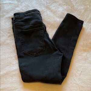 H&M | Black Skinny Jeans